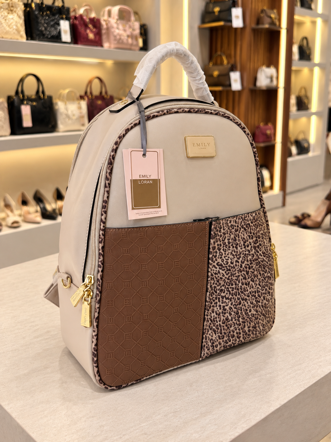 CHIC MULTI TEXTURED DAILY ESSENTIAL BACKPACK BAG