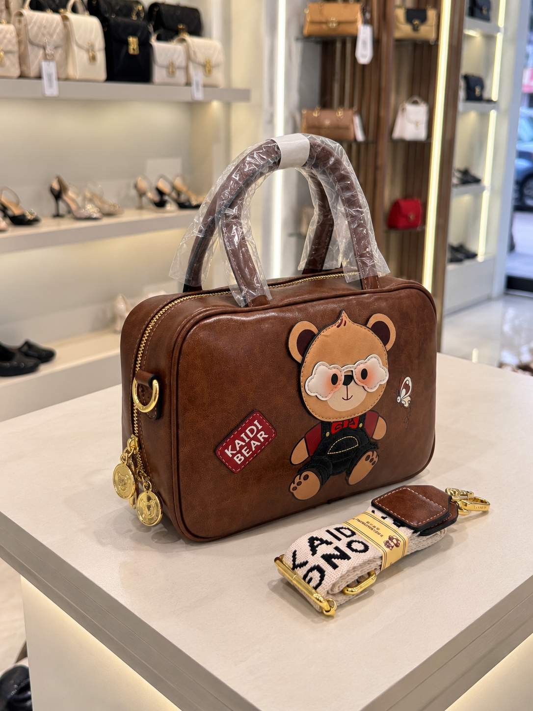 Kaidi Bear Cute Cartoon Crossbody Bag & Handbag
