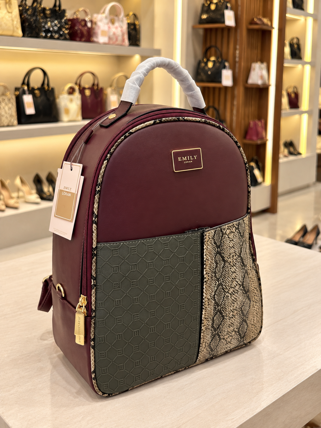 CHIC MULTI TEXTURED DAILY ESSENTIAL BACKPACK BAG