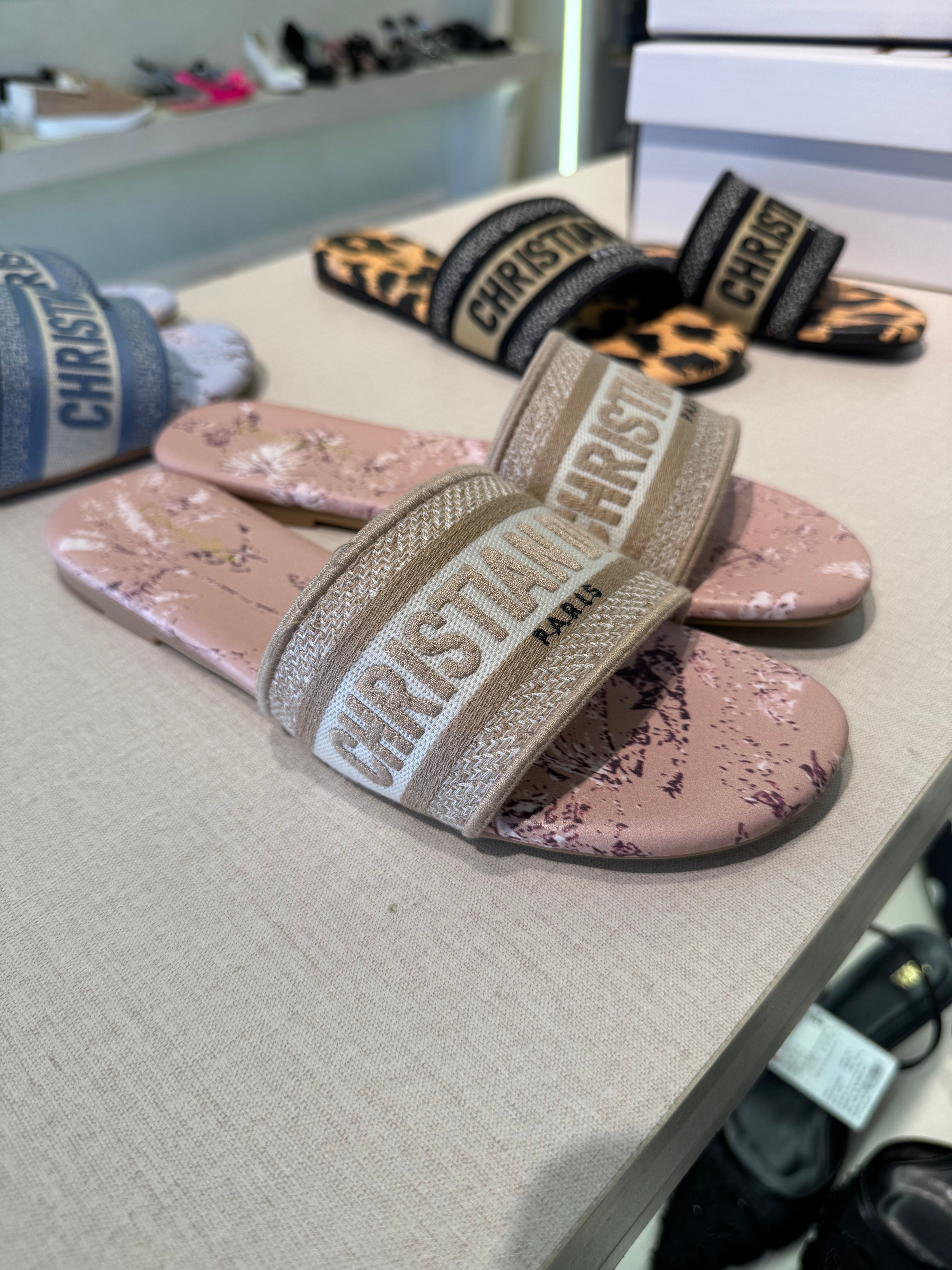 C & D Slipper