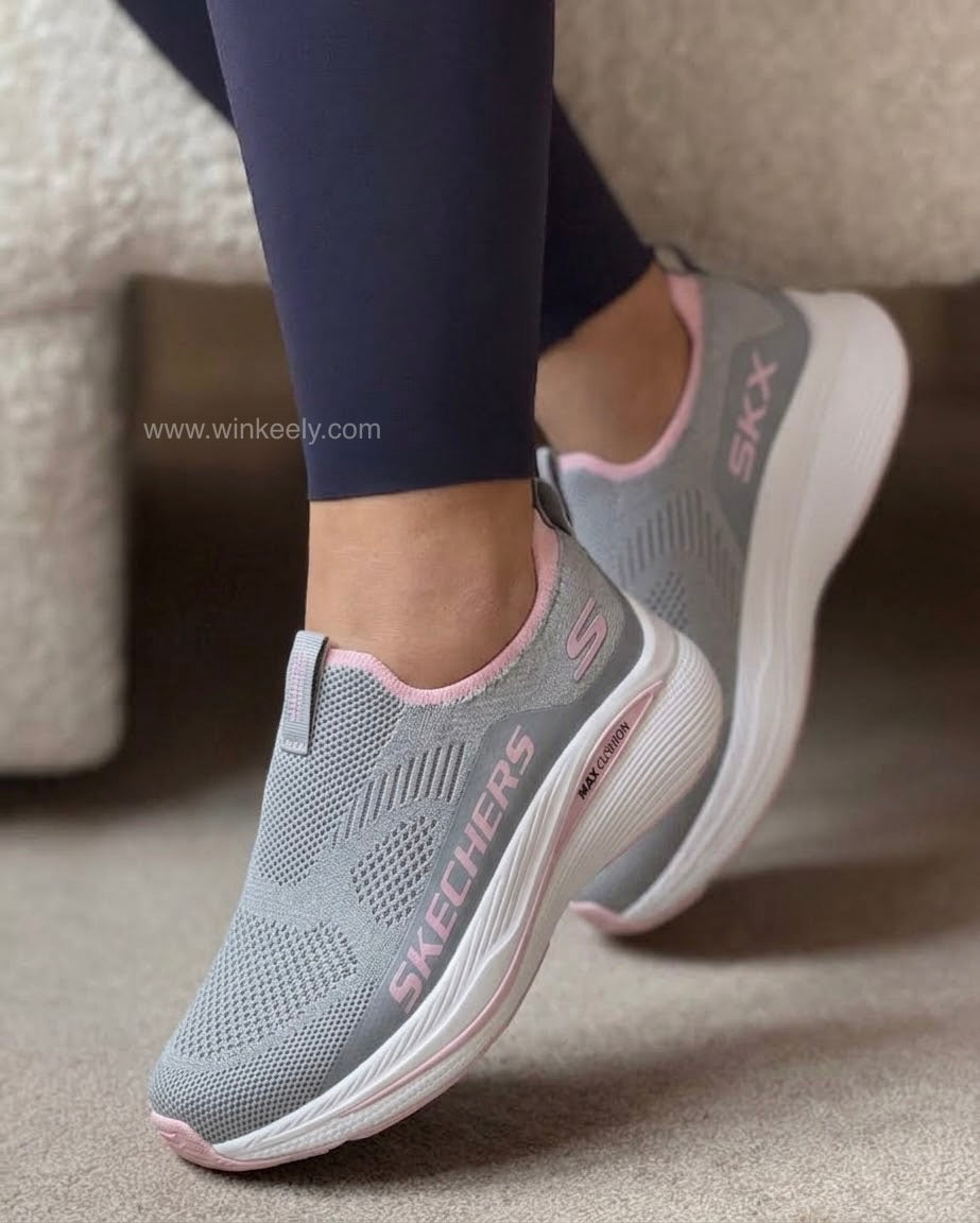 Skechers Max Cushioning Women's Slip-On Sneakers