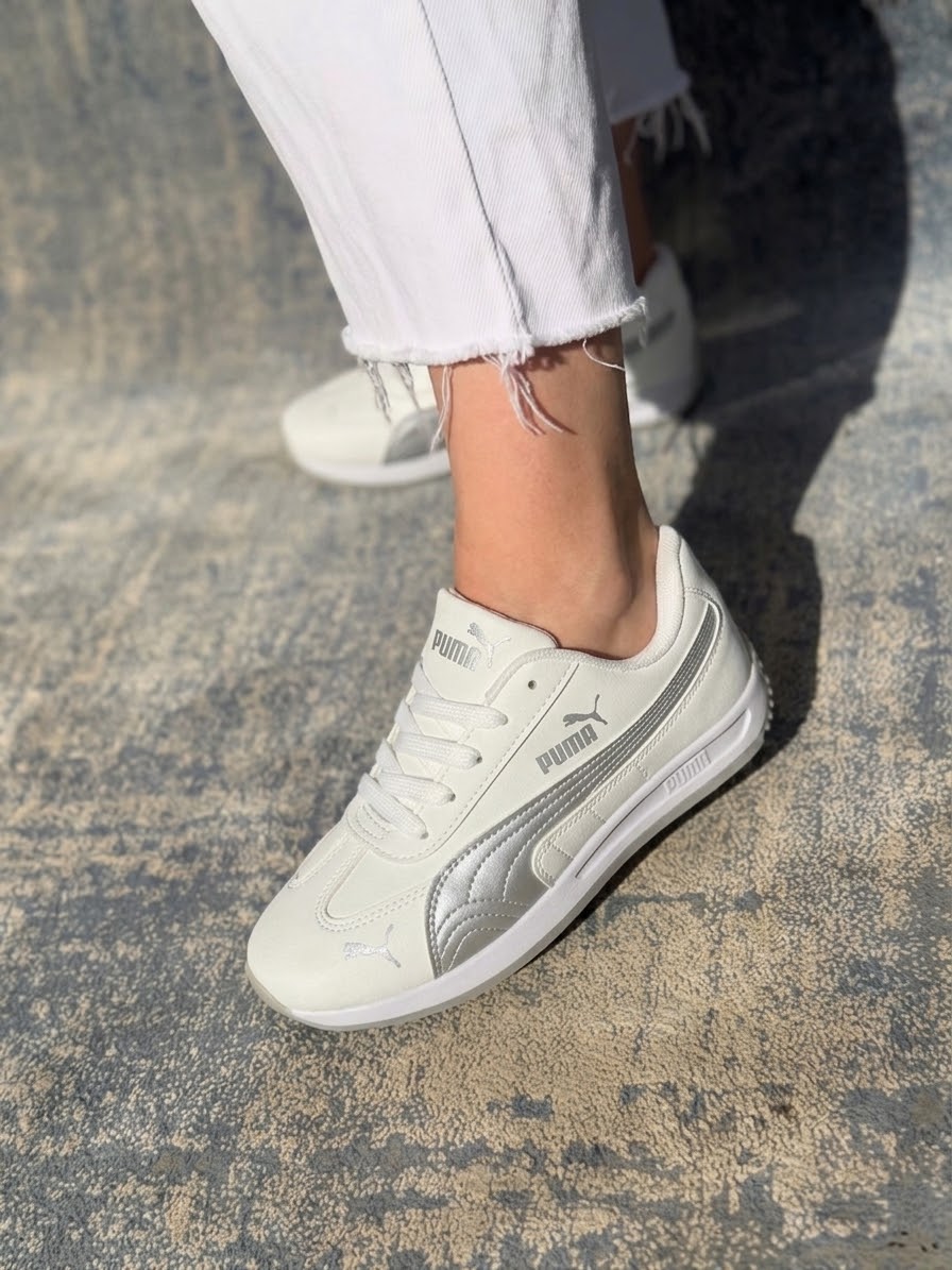 Puma Retro Sneakers