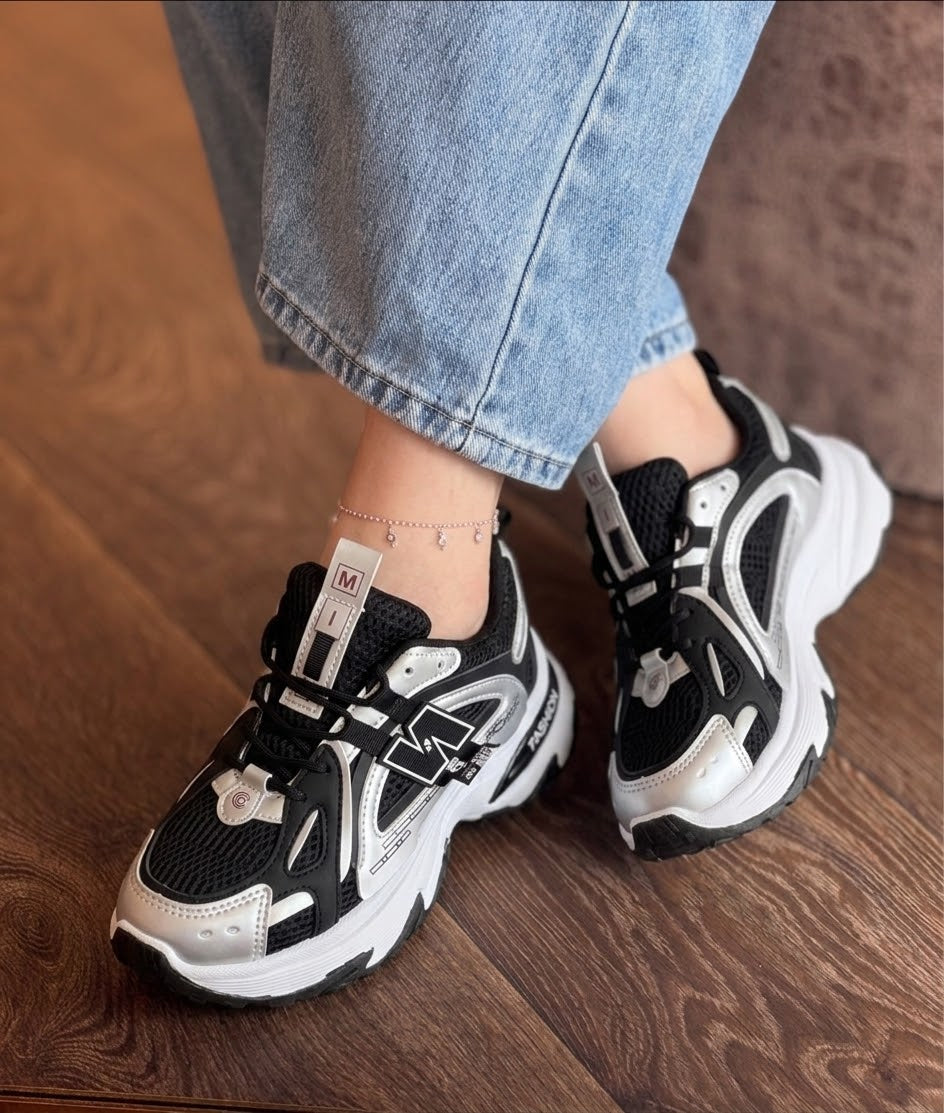 Futuristic Mesh Running Shoes