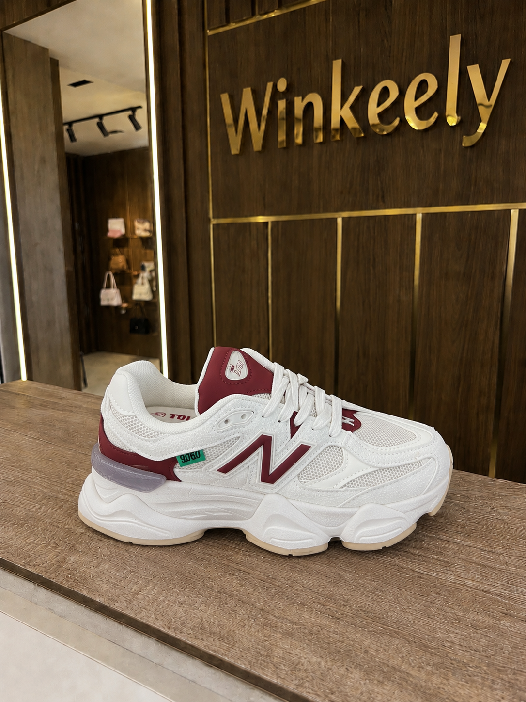 New Balance 9060 Chunky