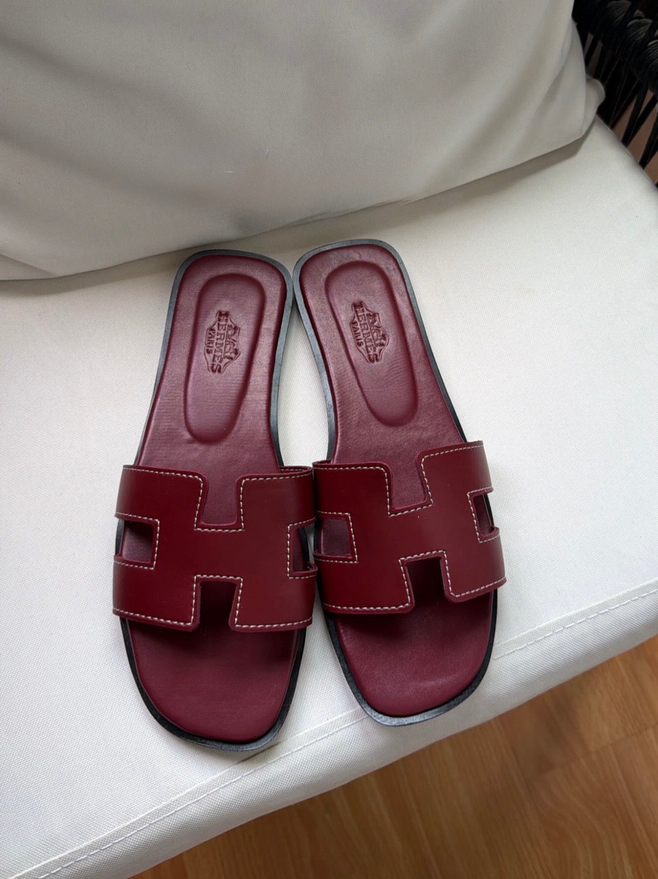 H Slipper