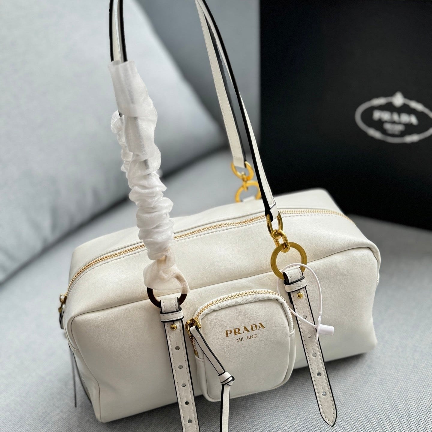Dangle Medium Leather Shoulder Bag