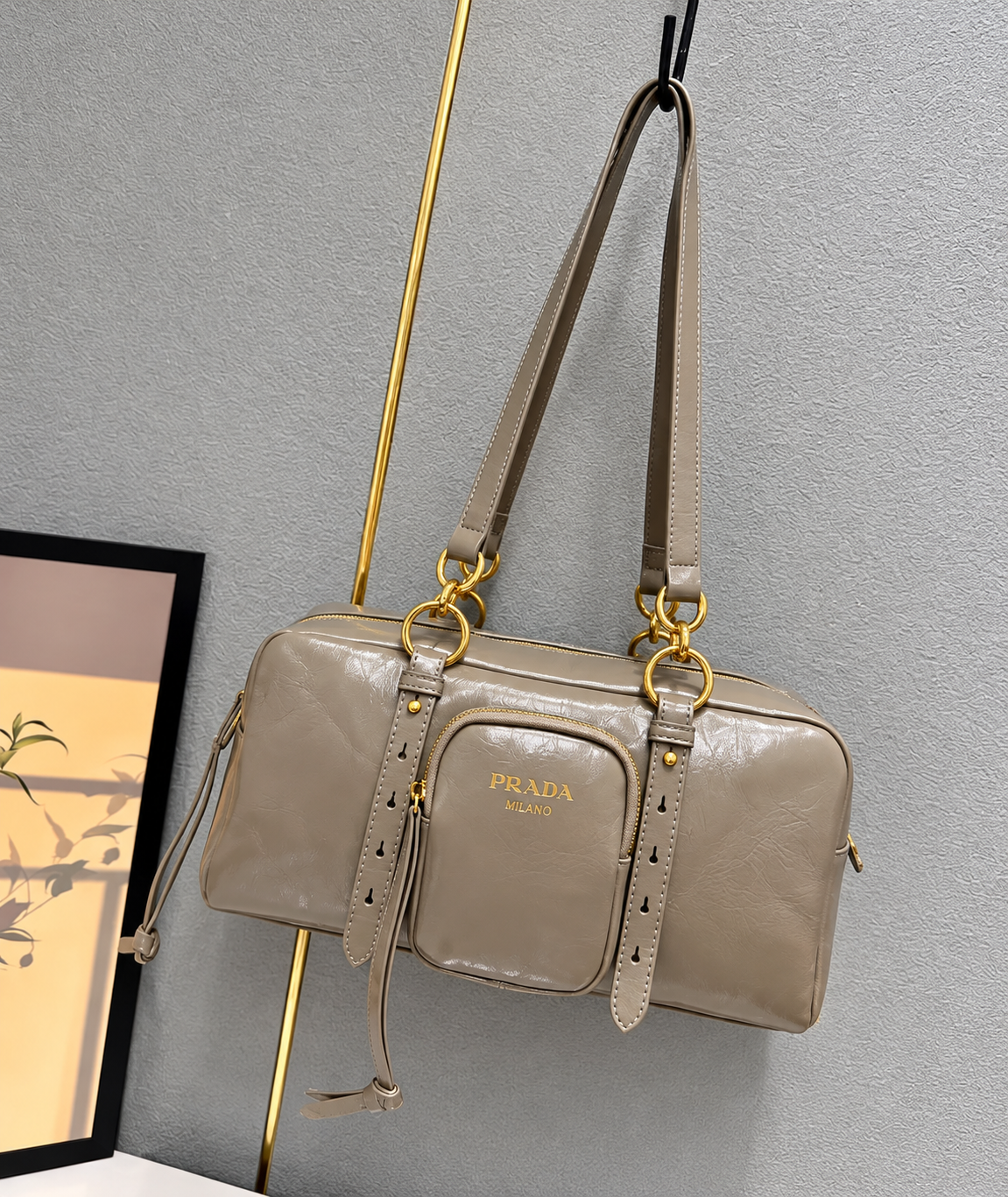 Dangle Medium Leather Shoulder Bag