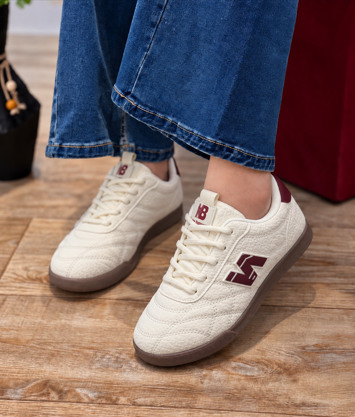 Lightweight Everyday Comfort Sneakers