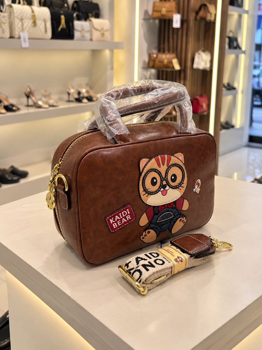 Kaidi Bear Cute Cartoon Crossbody Bag & Handbag