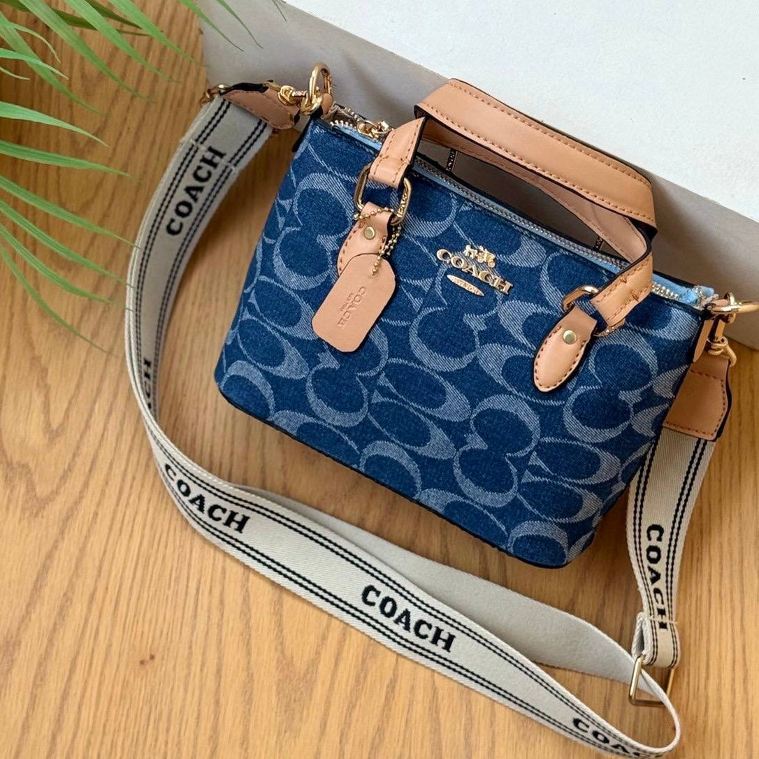 Daily Canvas Tote
