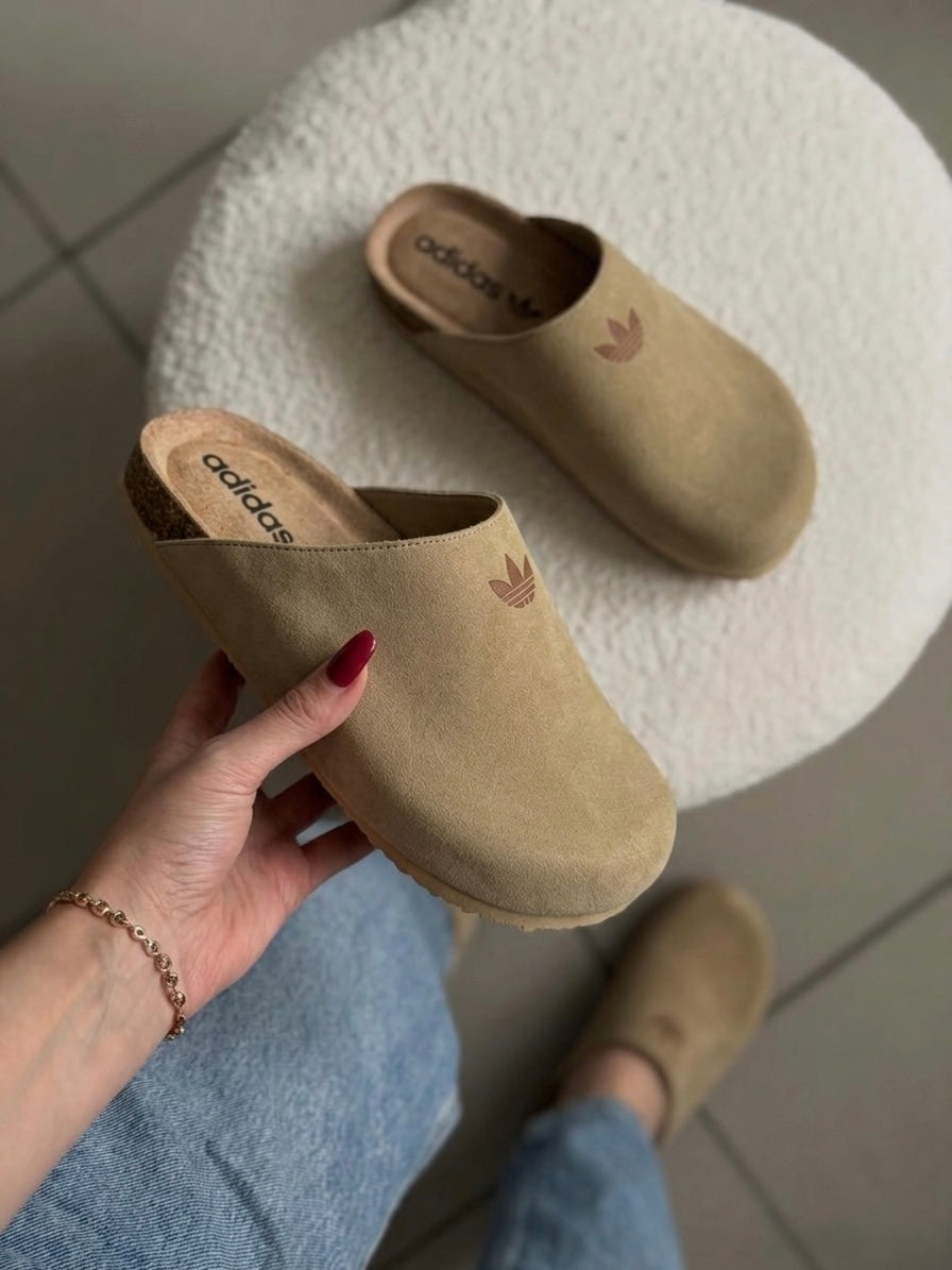 Daily Comfort Clog