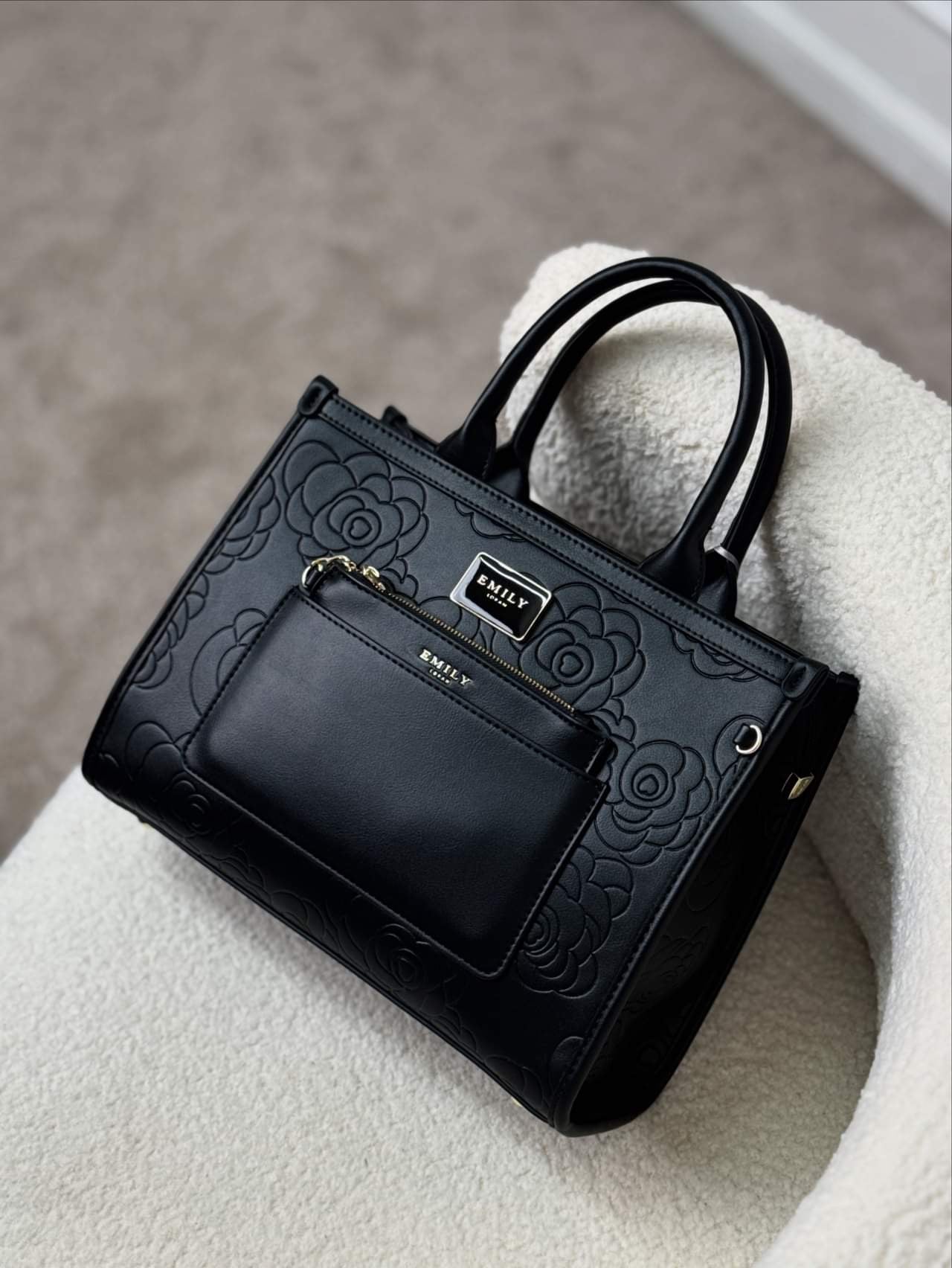 Emily L handbag front pocket
