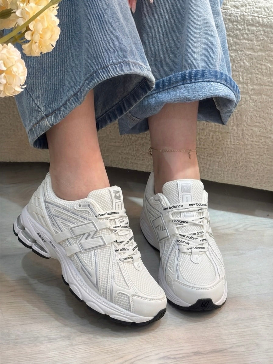NB 1906R Sneakers