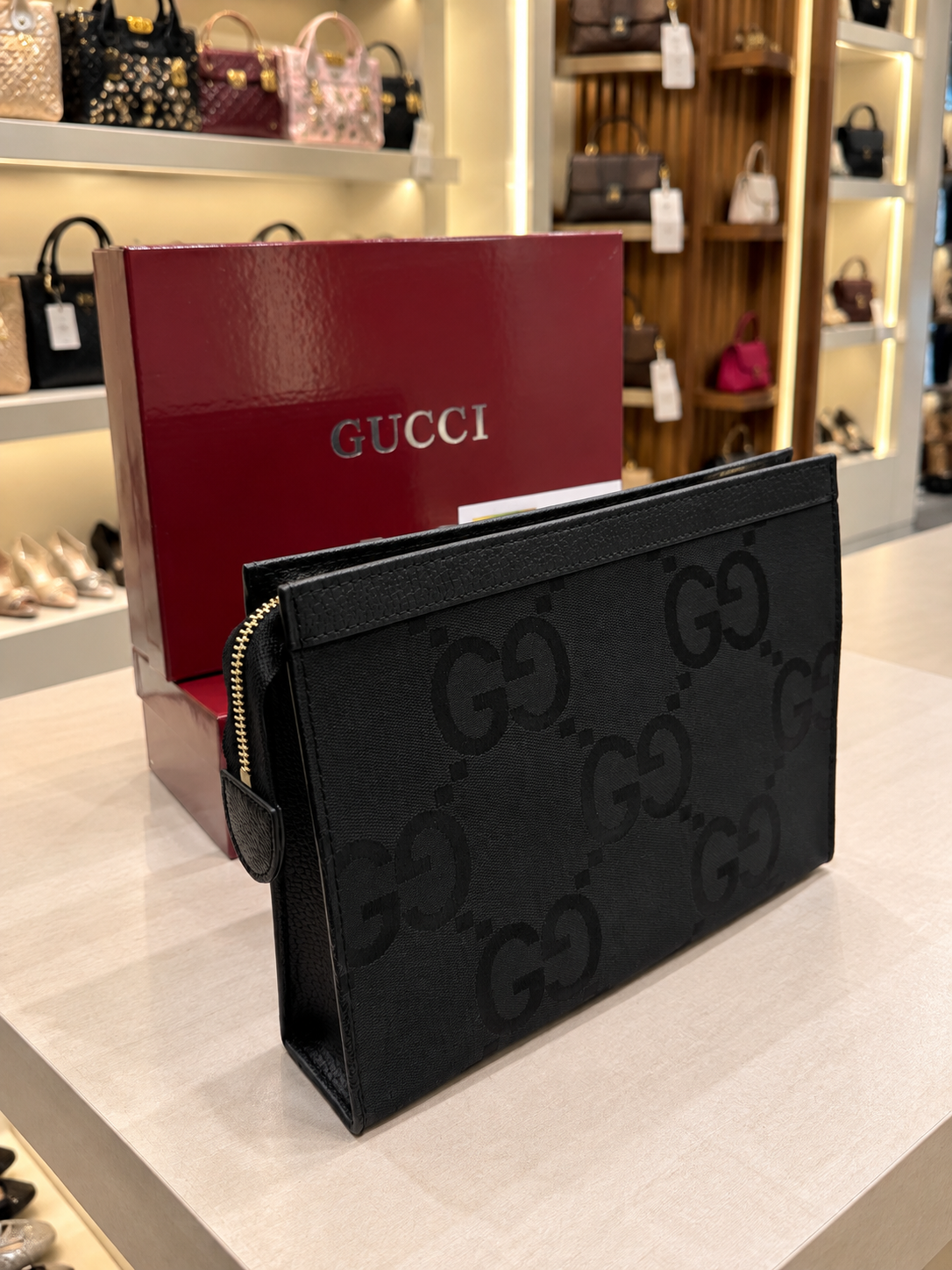 Gucci Interlocking G Medium Clutch Bag