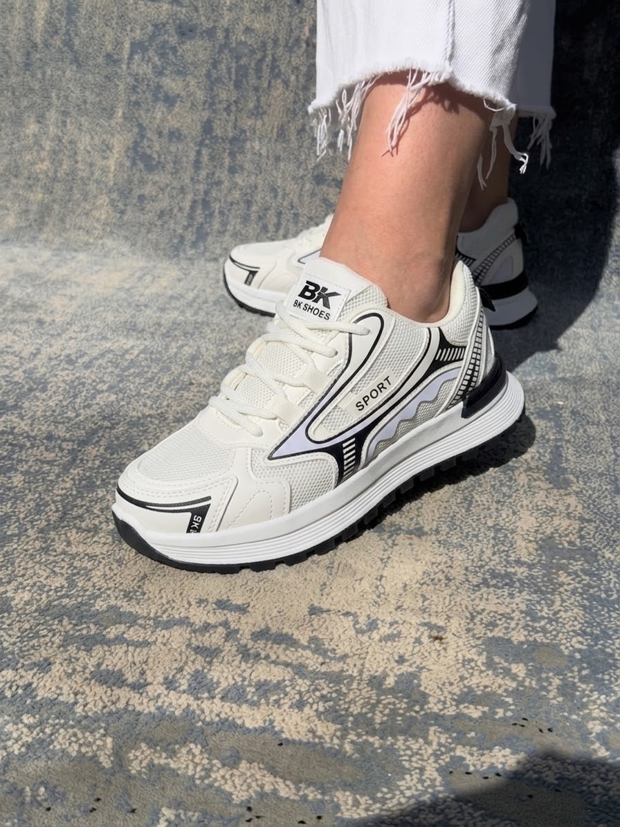 Women's Breathable Sports Sneakers