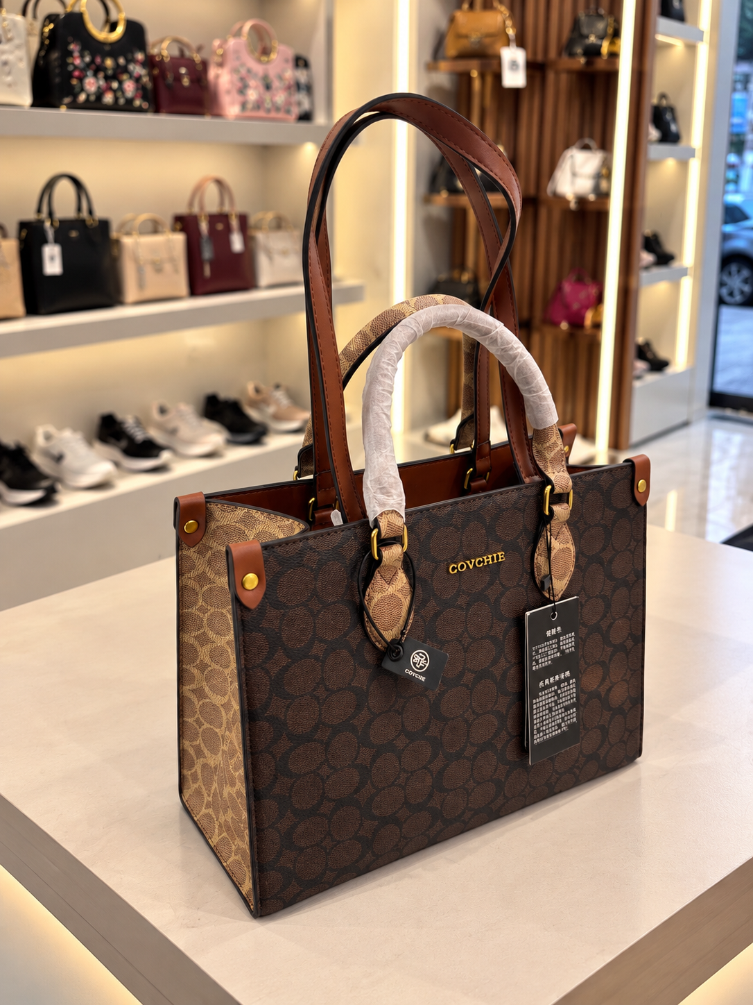 COVCHIE Signature Print Large Tote Bag