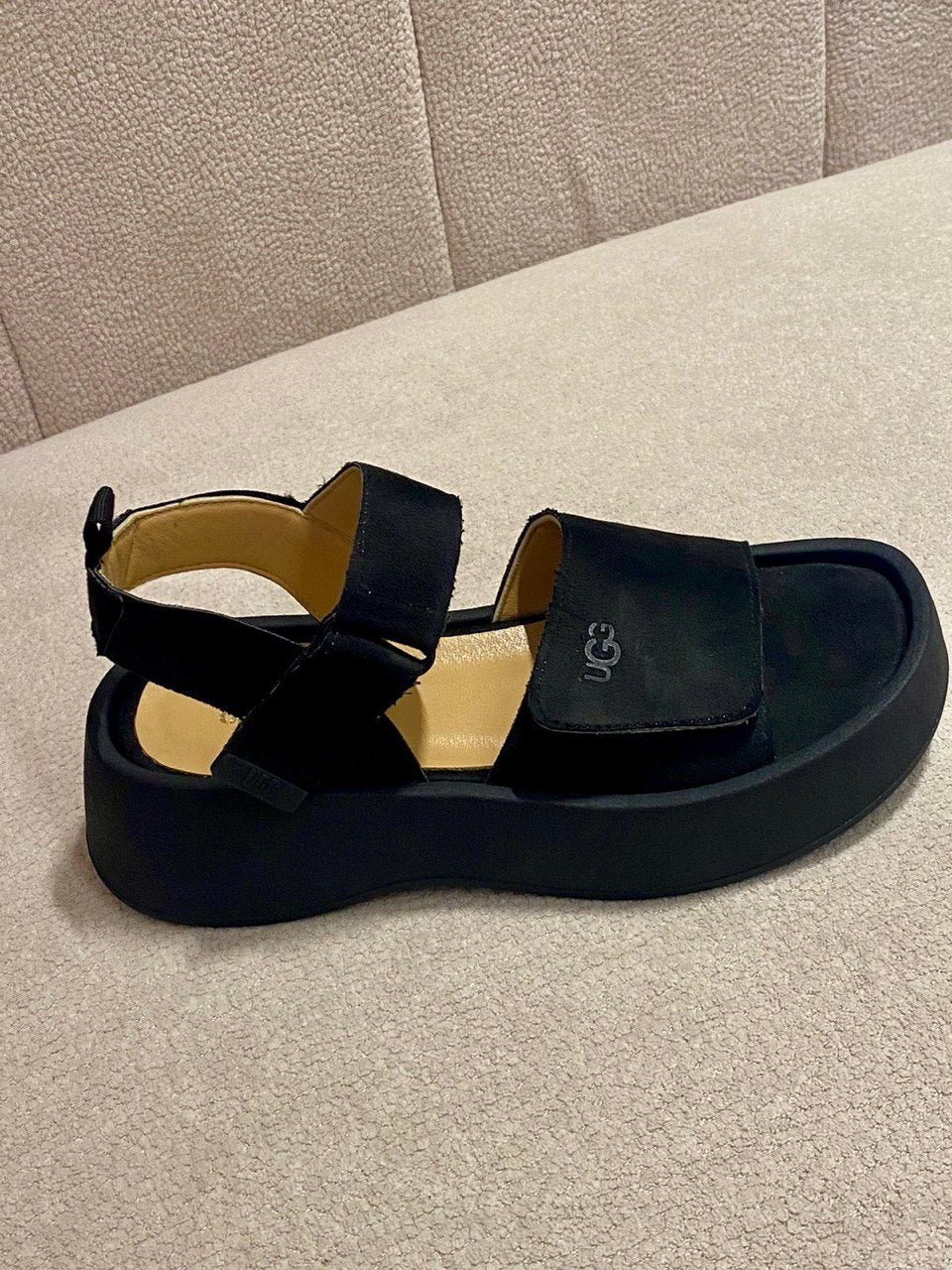 Uggs Sandal