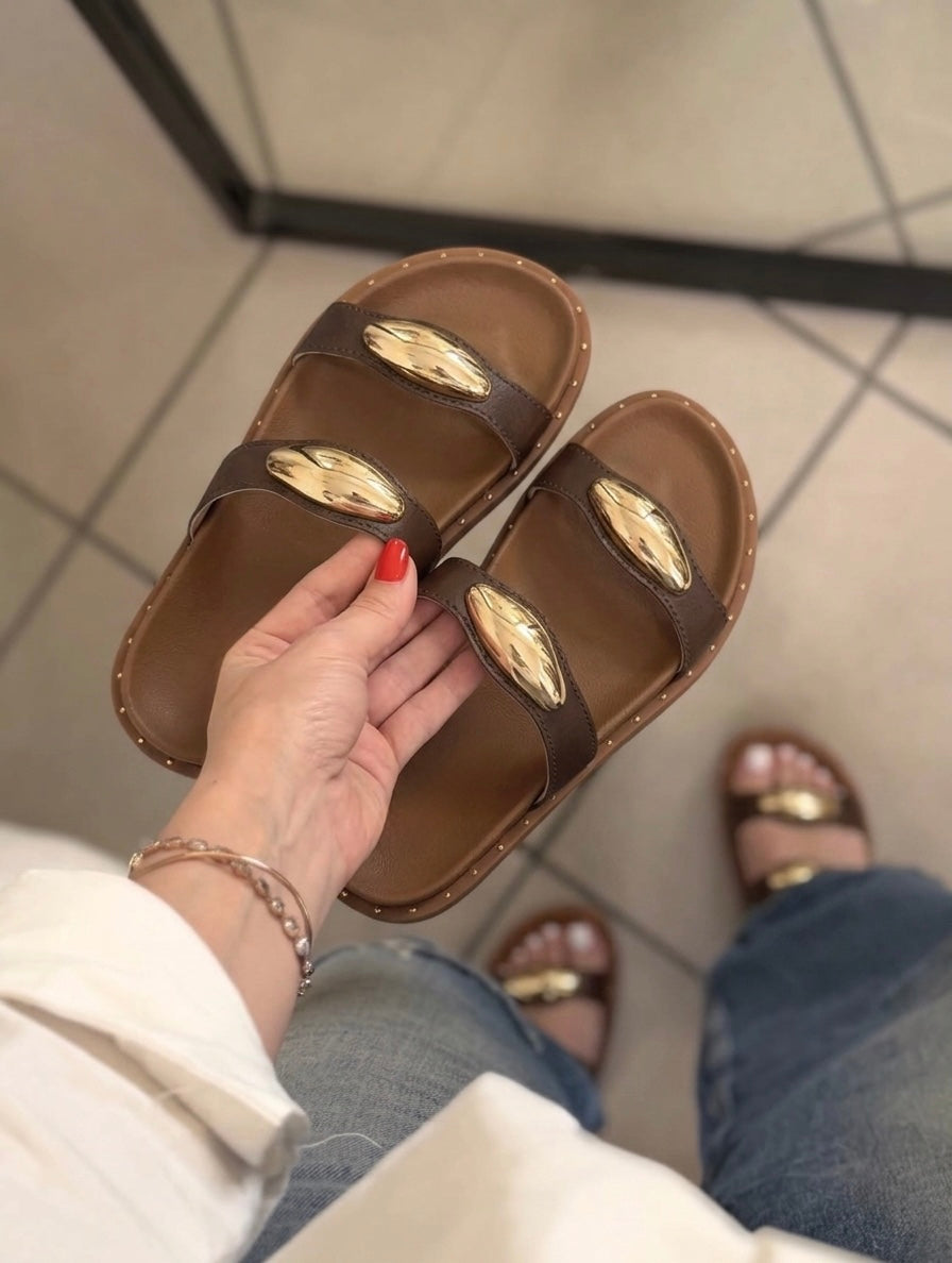 Easy Slide Sandal