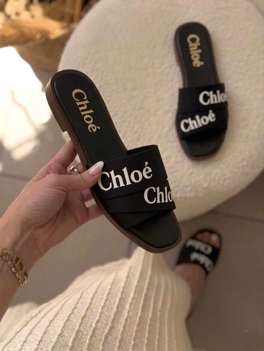Chole Woody Slides