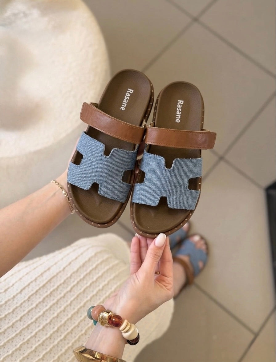 H Flat Sandal
