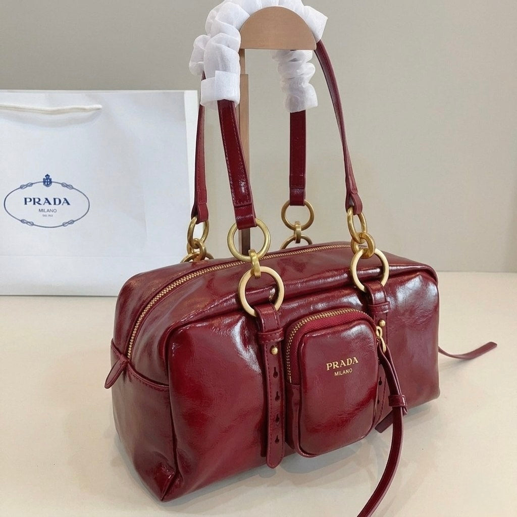 Dangle Medium Leather Shoulder Bag