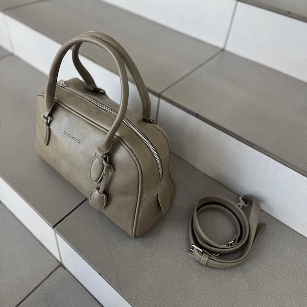 DV Bugatti Handbag