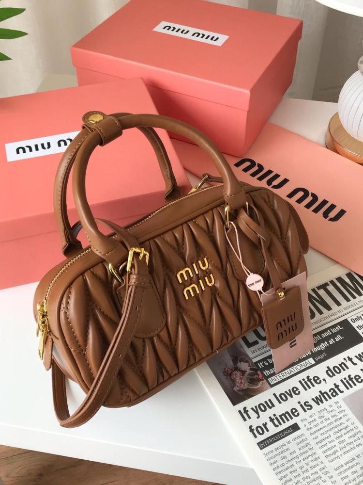 Miu Miu Boxy Bag