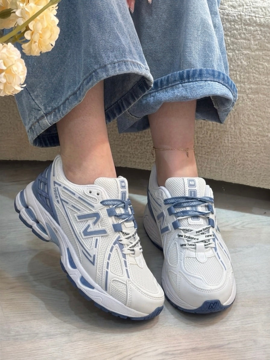 New Balance 1906 Running Shoes